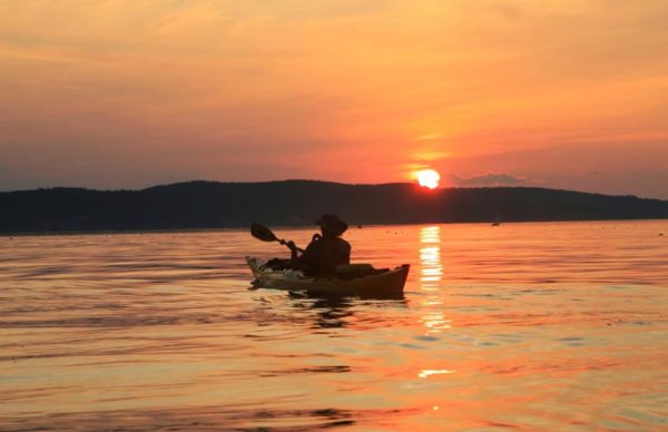canoe-at-sunset-600x388